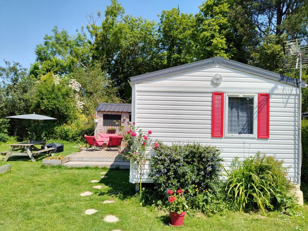 Mobil-Home Coin De Paradis En Cote D'Opale Sur Terrain Prive Et Sa Caravane Hermelinghen Exterior photo